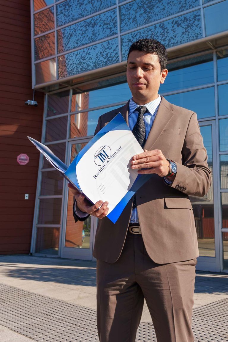 Fotografía 17 — Abogados de Raddatz & Manzur en la Fiscalía Local de Villarrica