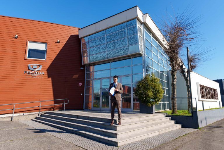 Fotografía 18 — Abogados de Raddatz & Manzur en la Fiscalía Local de Villarrica
