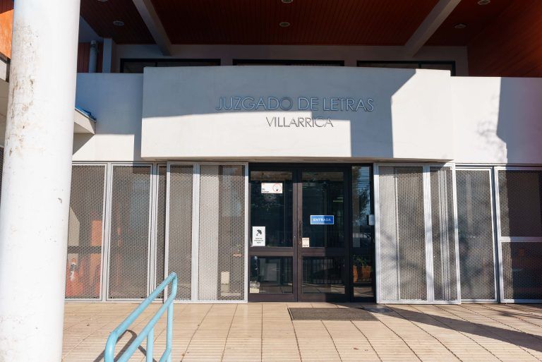 Fotografía 36 — Abogados de Raddatz & Manzur en el Tribunal de Juicio Oral en lo Penal de Villarrica