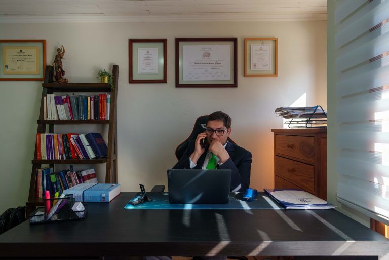 Fotografía 58 — Abogados de Raddatz & Manzur en las oficinas del estudio en Villarrica