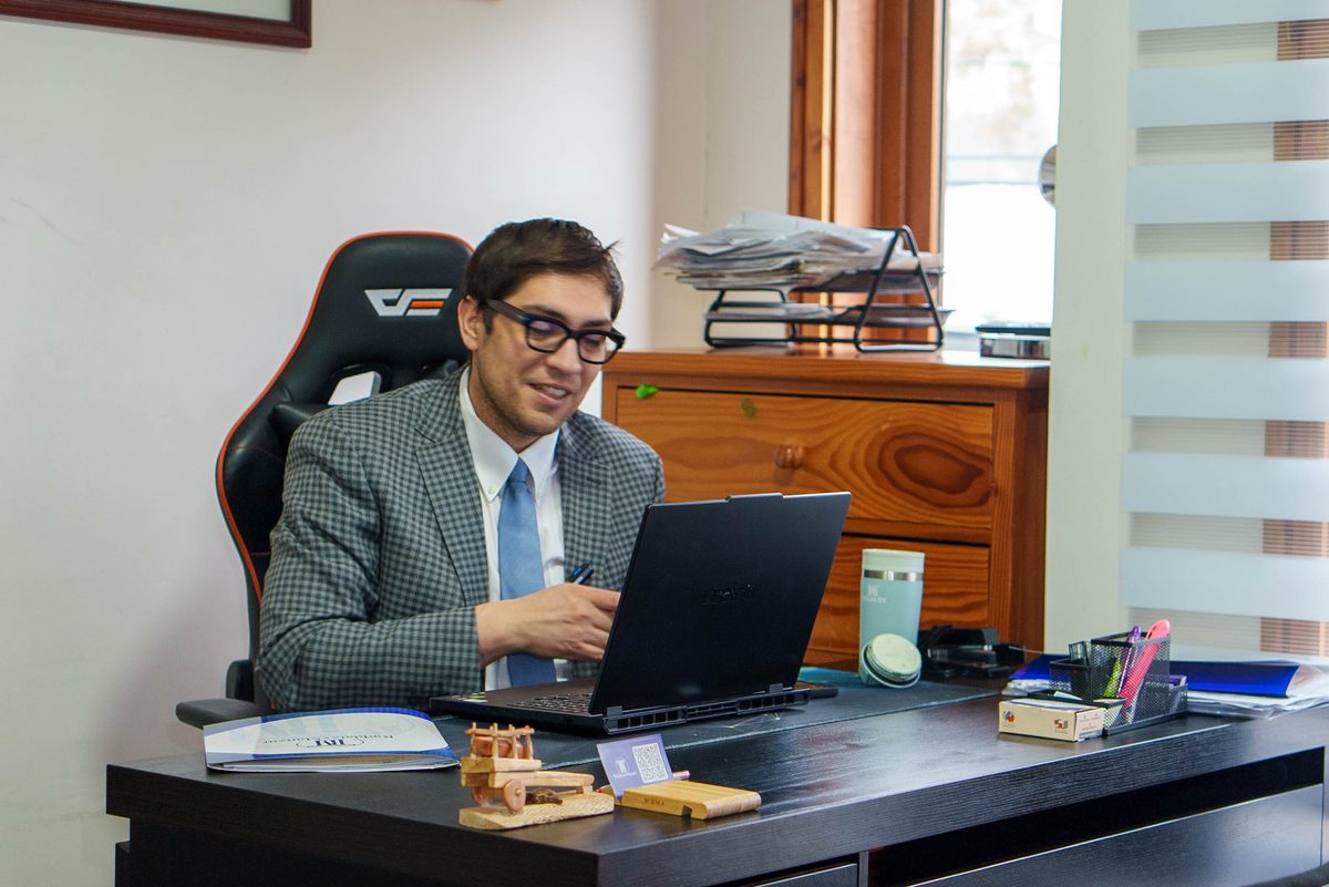 Fotografía 48 — Abogados de Raddatz & Manzur en las oficinas del estudio en Villarrica